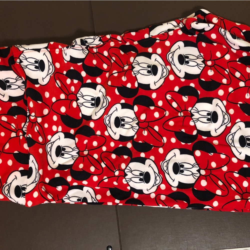 Women’s Minnie Mouse leggings